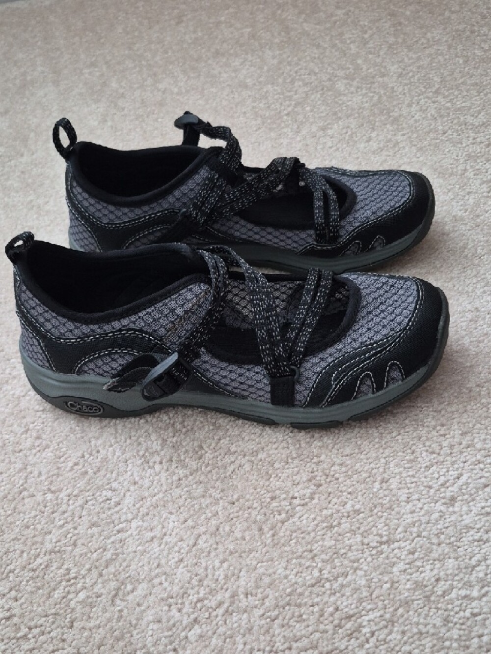 Chaco Women's Black & Gray Athletic Shoes - Picture 2 of 3